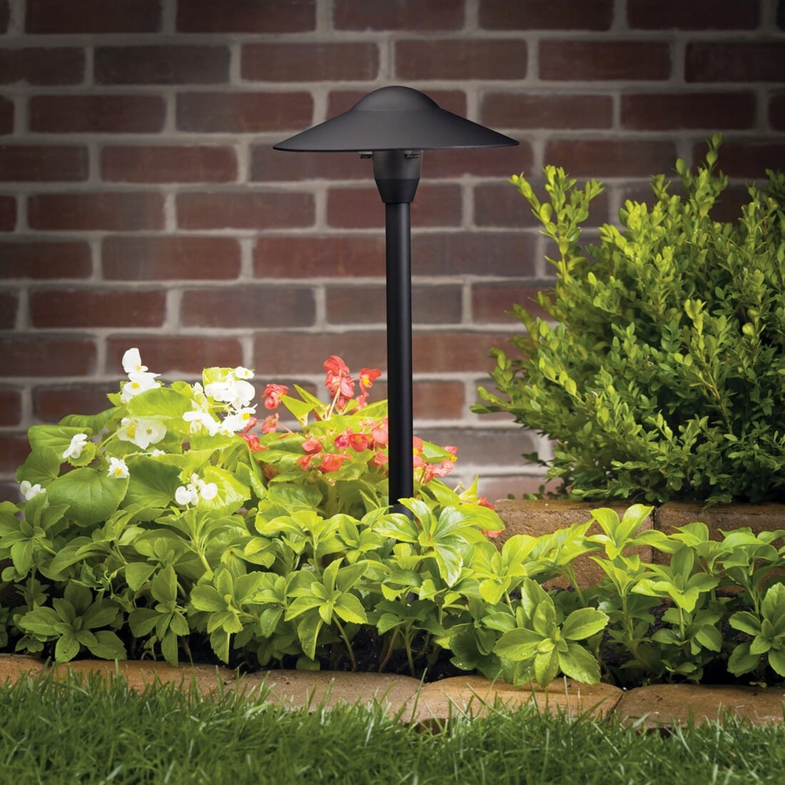 Kichler Landscape 21" 12V Path & Spread in Textured Black