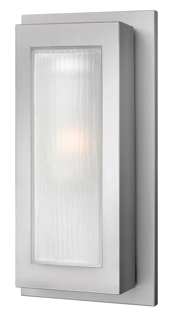 Hinkley Titan 1-Light Outdoor Medium Wall Mount in Titanium