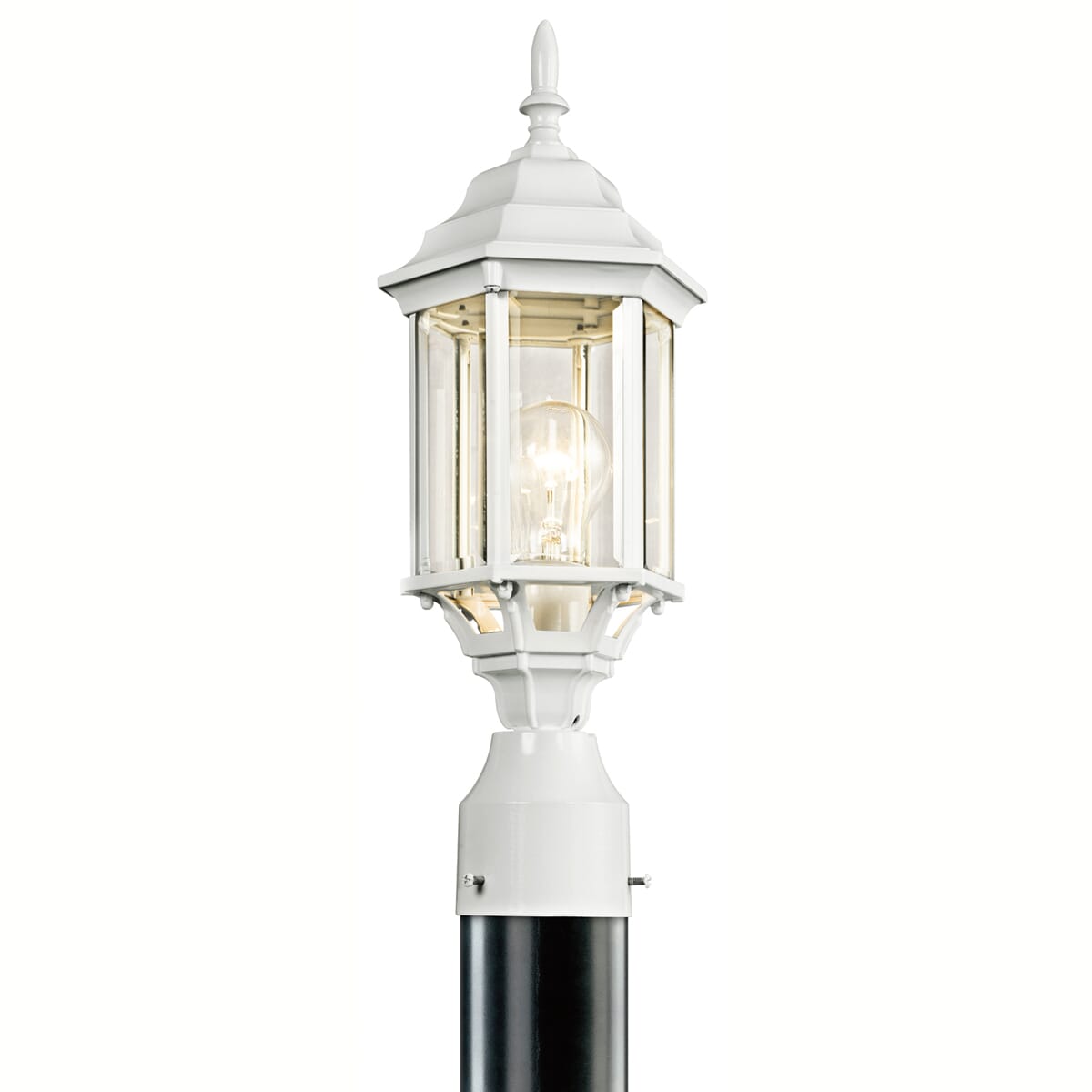 Kichler Chesapeake 1-Light 18" Outdoor Post Lantern in White