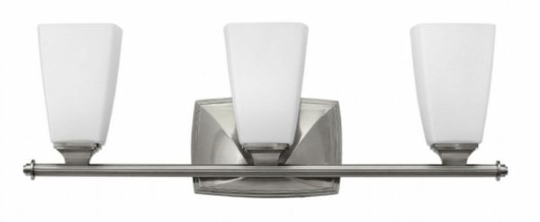 Hinkley Darby 3-Light Bathroom Vanity Light in Brushed Nickel