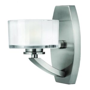 Hinkley Meridian 1-Light Bathroom Wall Sconce in Brushed Nickel