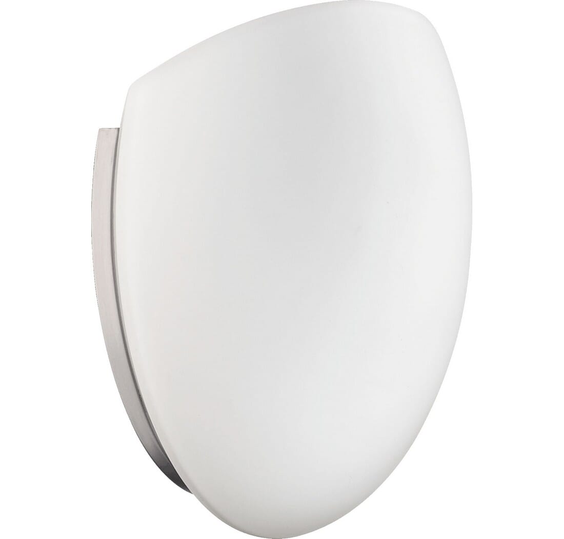 Quorum Transitional 8" Wall Sconce in Satin Nickel