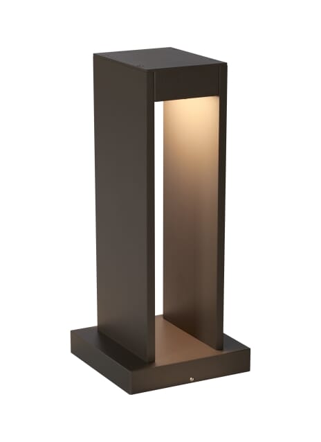 Tech Syntra 18" Pathway Light in Bronze